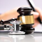 When Should You Hire a Medical Malpractice Lawyer